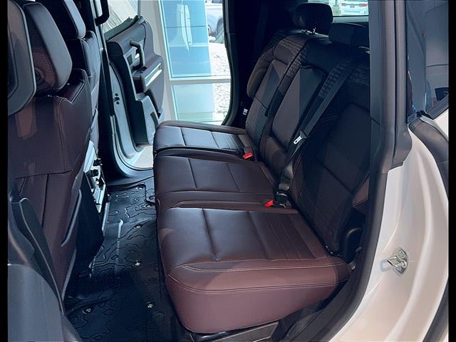 2026 GMC HUMMER EV SUV — detail view