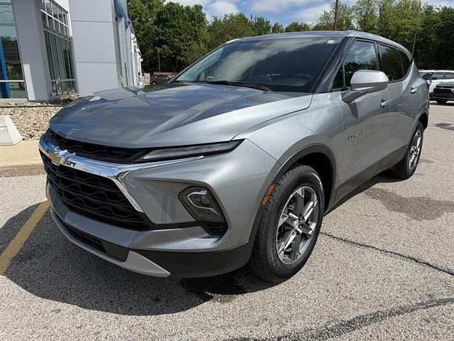 2025 Chevrolet Blazer 2LT in Sterling Gray Metallic — front three-quarter view