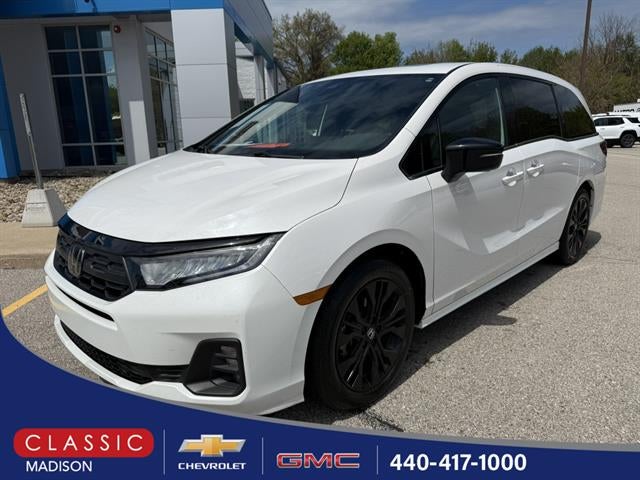 2025 Honda Odyssey Sport-L in White — front three-quarter view